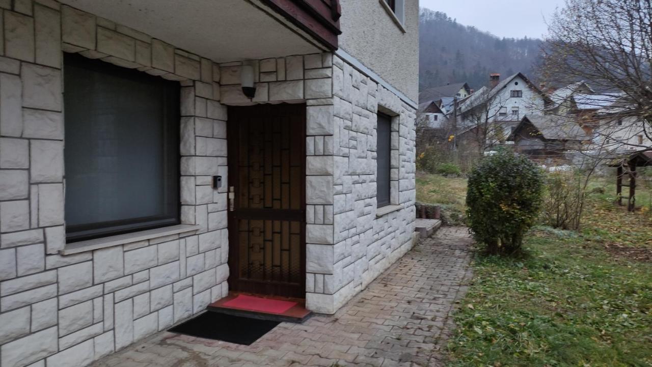 Alp House Hotel Bohinjska Bela Bagian luar foto