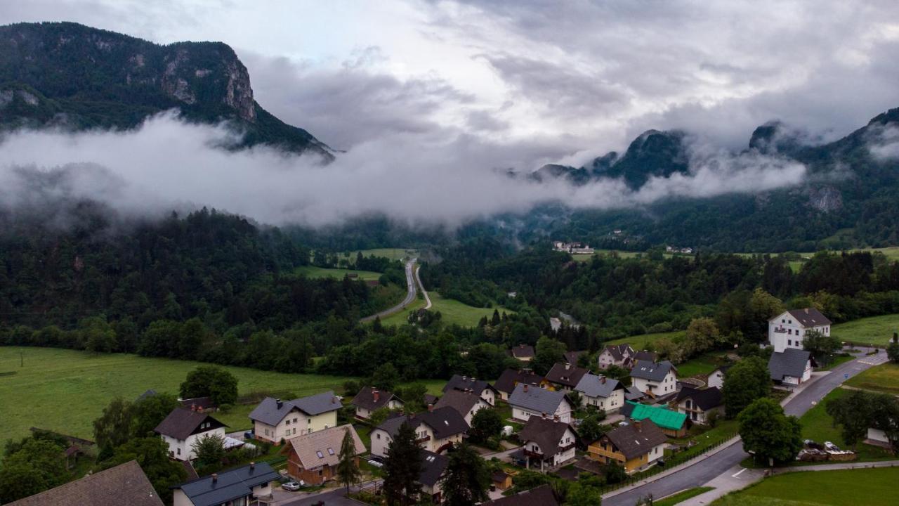 Alp House Hotel Bohinjska Bela Bagian luar foto