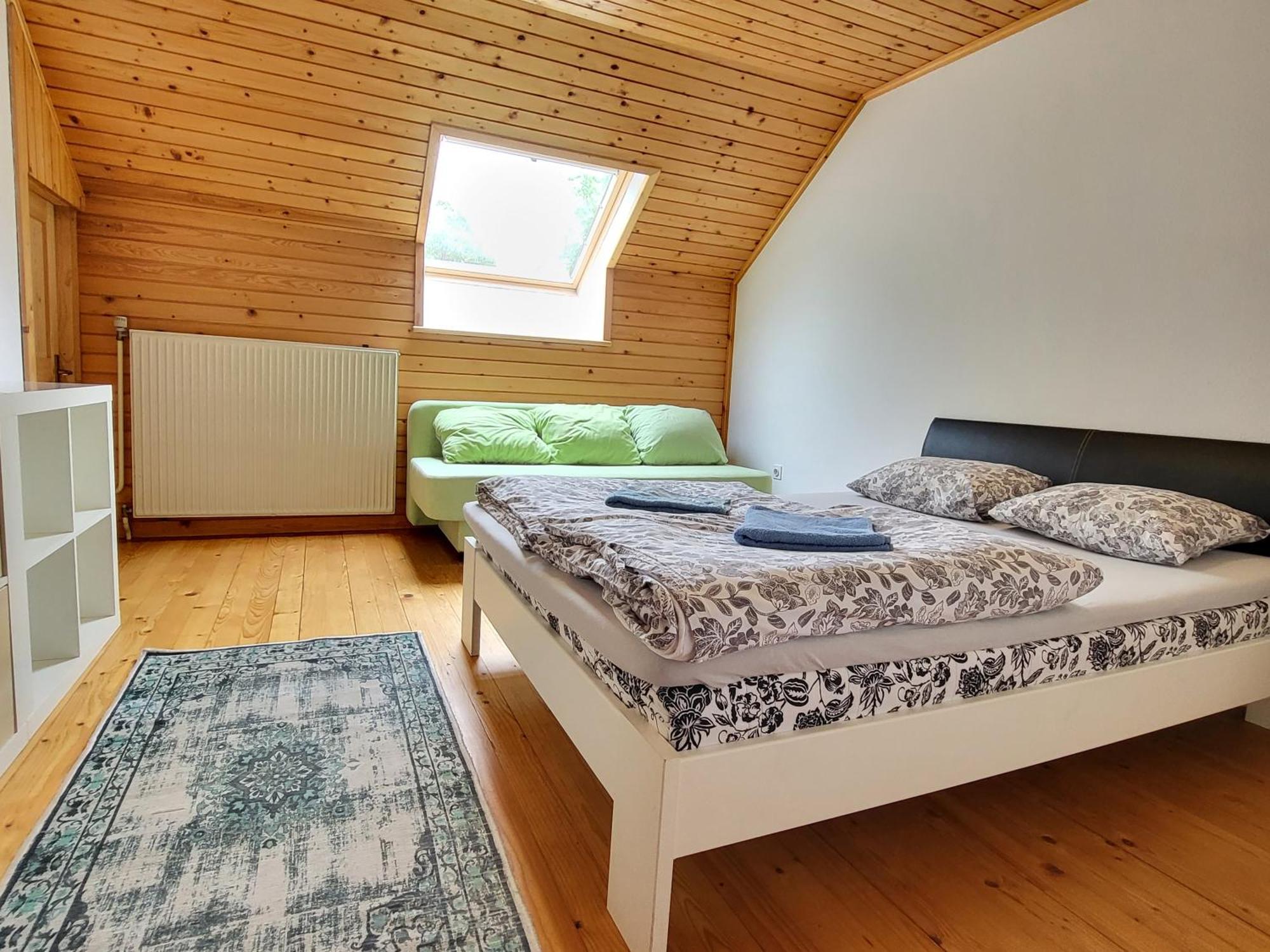 Alp House Hotel Bohinjska Bela Bagian luar foto